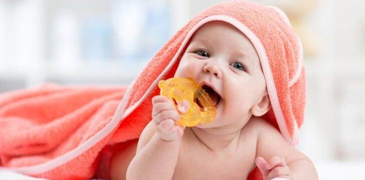 Baby-Zahnen – Wenn Die Ersten Zähnchen Durchbrechen